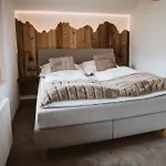 Panorama Edelweiss Appartement *