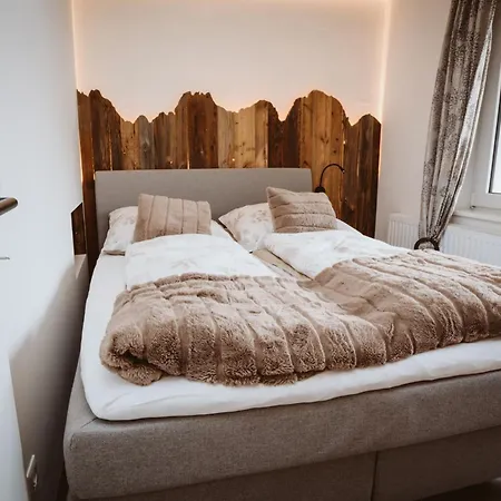 Panorama Edelweiss Apartment Gosau